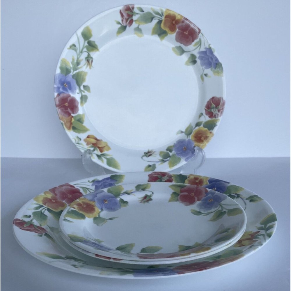 Corelle Corning Summer Blush 2 Dinner Plates 2 Bread & Butter Plates. EUC